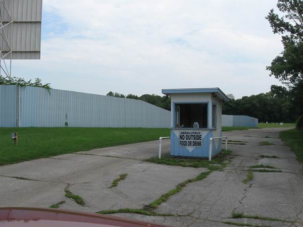 5 Mile Drive-In Theatre - Summer 2013